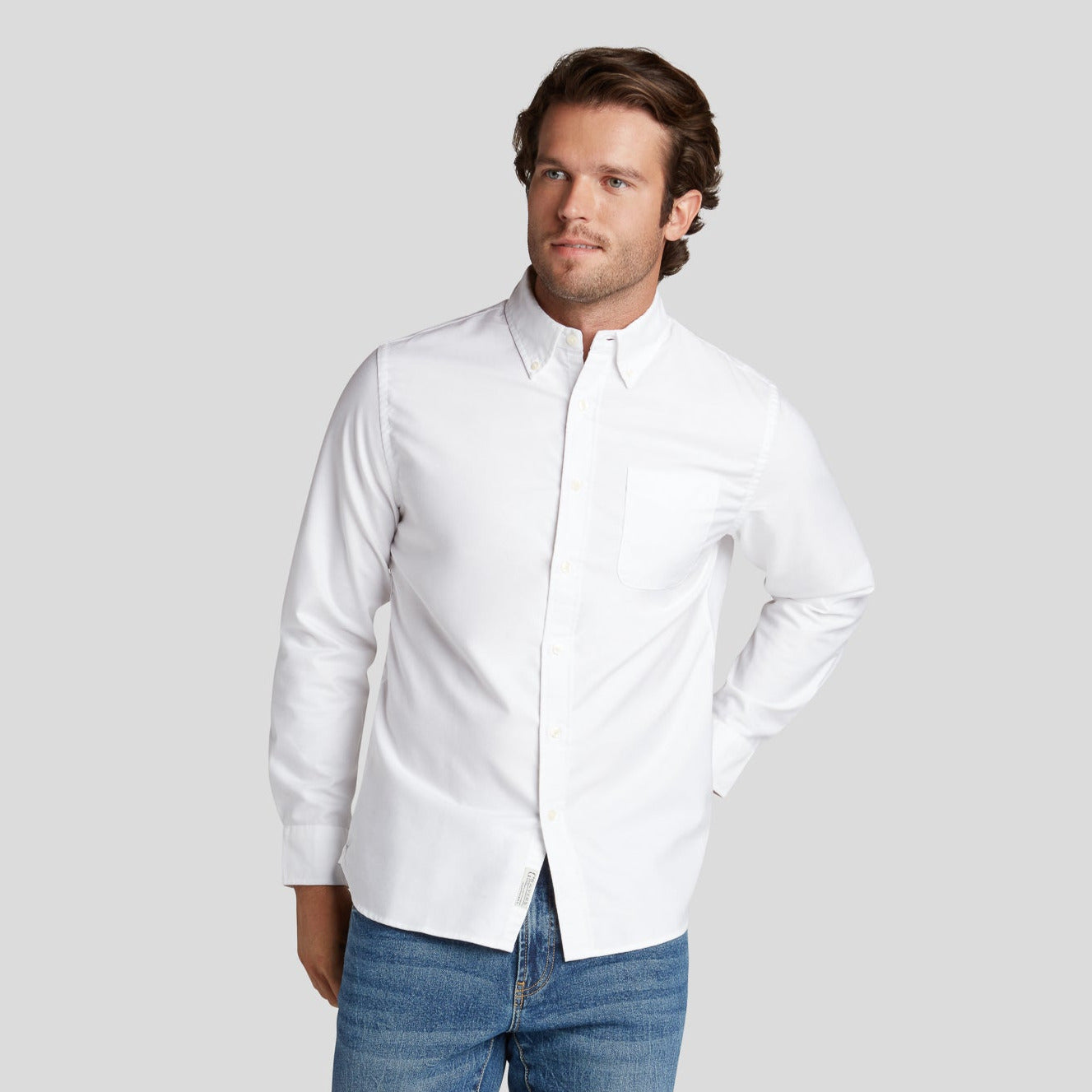 eagle white dress shirts AE Everyday Relaxed Oxford Button-Up Shirt